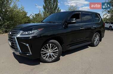 Внедорожник / Кроссовер Lexus LX 2017 в 