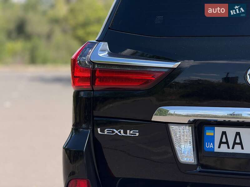 Позашляховик / Кросовер Lexus LX 2017 в Кривому Розі фото 19 Позашляховик / Кросовер Lexus LX 2017 в Кривому Розі