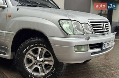 Внедорожник / Кроссовер Lexus LX 2007 в 