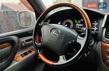Внедорожник / Кроссовер Lexus LX 2007 в 