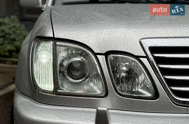 Внедорожник / Кроссовер Lexus LX 2007 в 