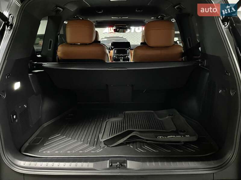 Внедорожник / Кроссовер Lexus LX 2023 в Львове