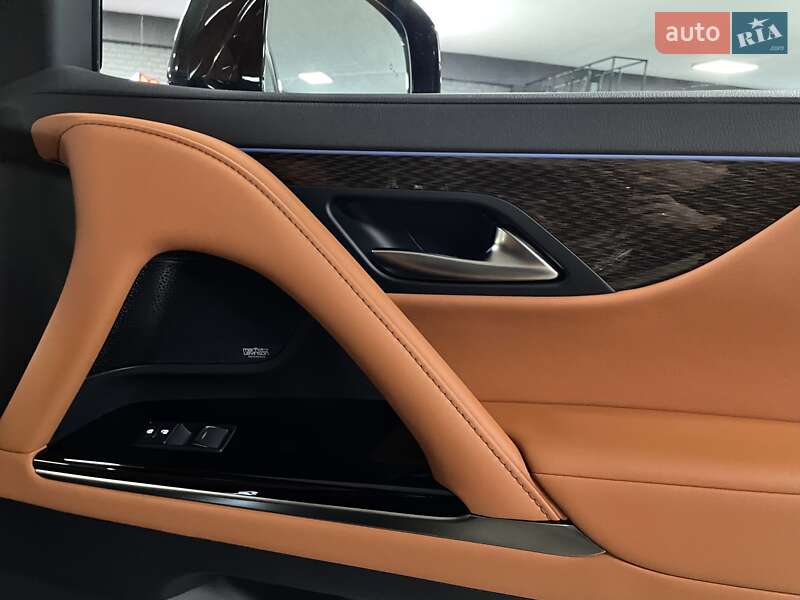 Внедорожник / Кроссовер Lexus LX 2023 в Львове