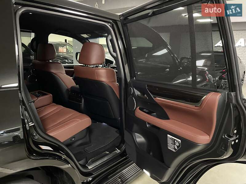 Внедорожник / Кроссовер Lexus LX 2019 в Львове