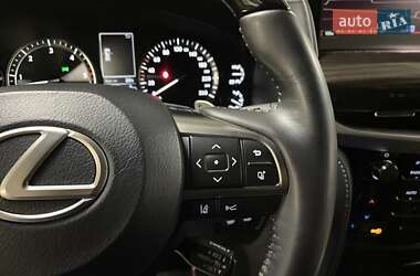 Внедорожник / Кроссовер Lexus LX 2019 в  фото 49 Внедорожник / Кроссовер Lexus LX 2019 в