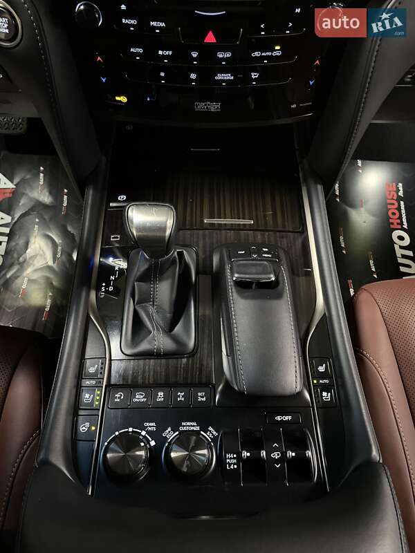 Внедорожник / Кроссовер Lexus LX 2019 в Львове