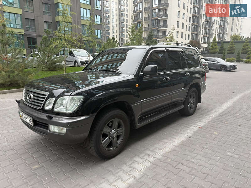 Внедорожник / Кроссовер Lexus LX 2006 в  фото Внедорожник / Кроссовер Lexus LX 2006 в