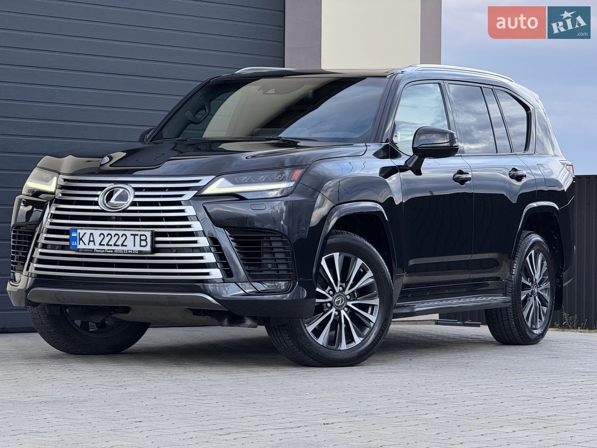 2023 Lexus LX - мініатюра 9