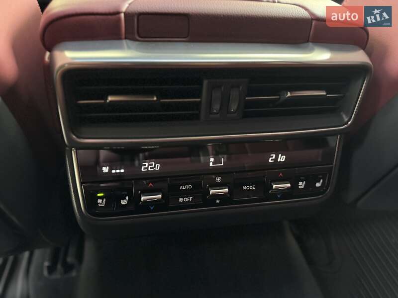 Внедорожник / Кроссовер Lexus LX 2023 в Стрые