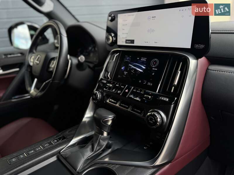 Внедорожник / Кроссовер Lexus LX 2023 в Стрые