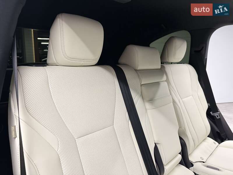 Внедорожник / Кроссовер Lexus LX 2022 в Киеве фото 38 Внедорожник / Кроссовер Lexus LX 2022 в Киеве