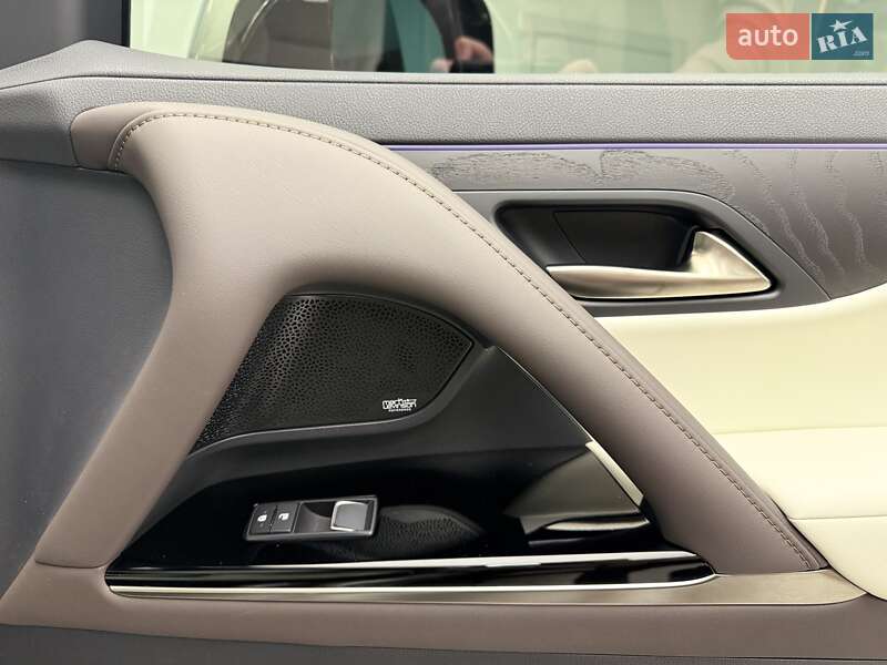 Внедорожник / Кроссовер Lexus LX 2022 в Киеве фото 42 Внедорожник / Кроссовер Lexus LX 2022 в Киеве