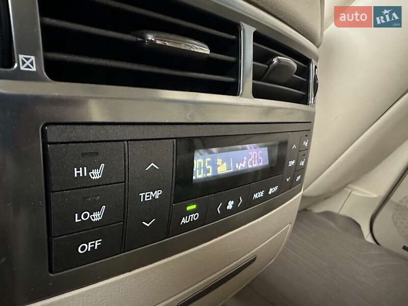 Внедорожник / Кроссовер Lexus LX 2008 в Киеве фото 52 Внедорожник / Кроссовер Lexus LX 2008 в Киеве