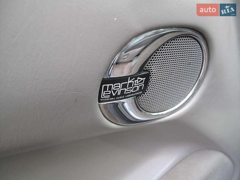 Внедорожник / Кроссовер Lexus LX 2004 в Киеве