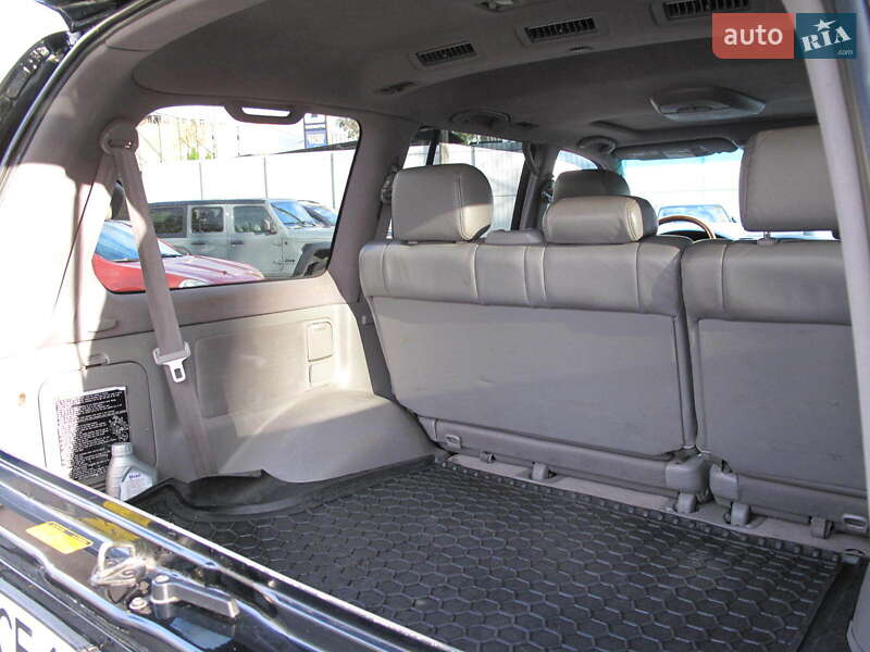Внедорожник / Кроссовер Lexus LX 2004 в Киеве