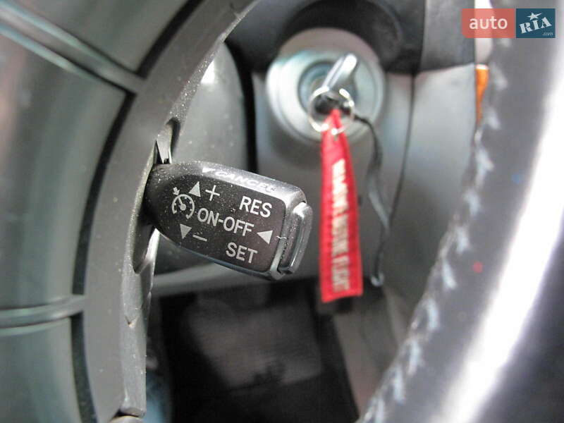 Внедорожник / Кроссовер Lexus LX 2004 в Киеве