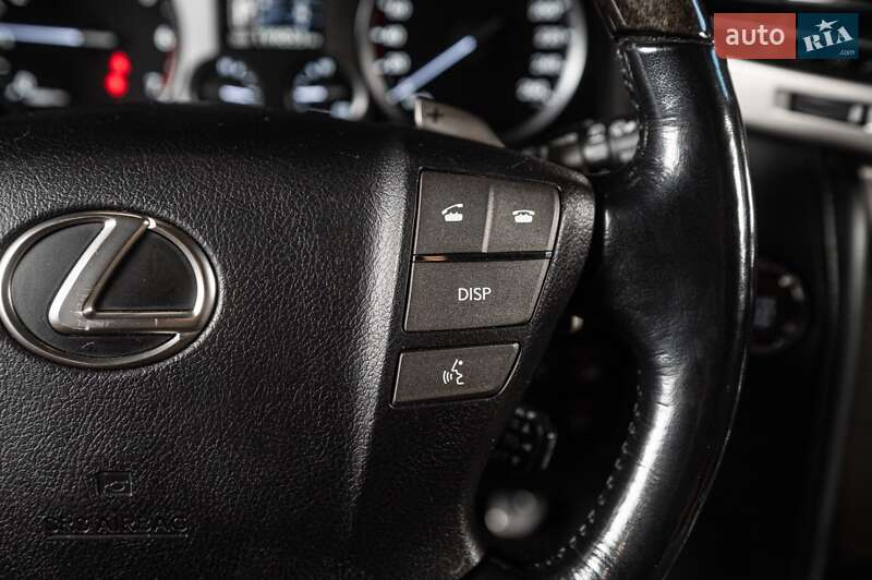 Внедорожник / Кроссовер Lexus LX 2015 в Одессе