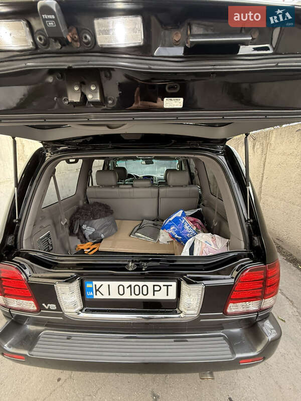 Внедорожник / Кроссовер Lexus LX 2006 в Берёзовке