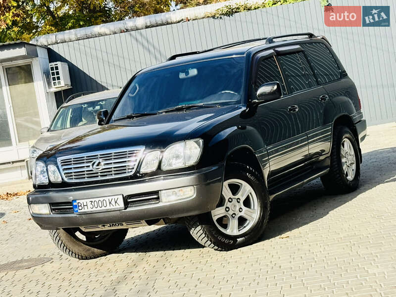Внедорожник / Кроссовер Lexus LX 1999 в Одессе