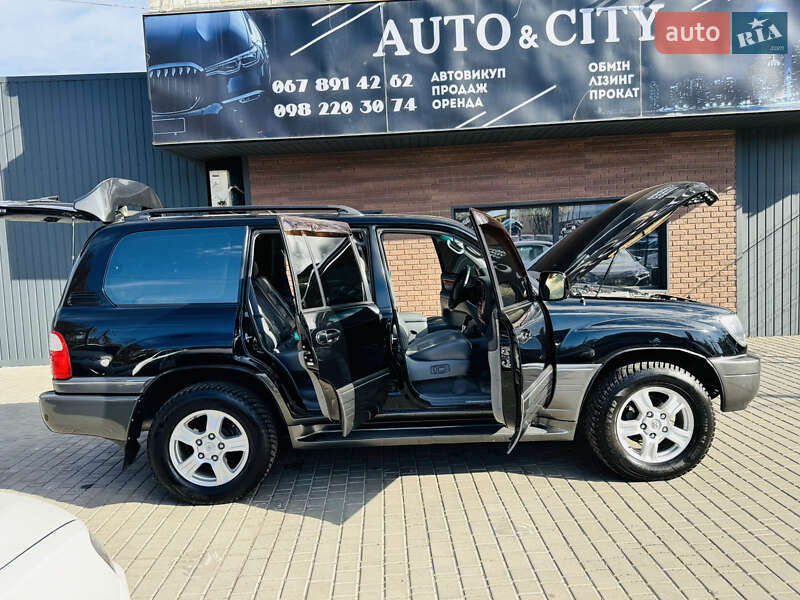 Внедорожник / Кроссовер Lexus LX 1999 в Одессе