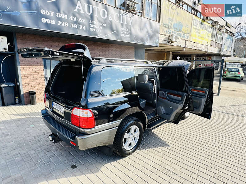 Внедорожник / Кроссовер Lexus LX 1999 в Одессе