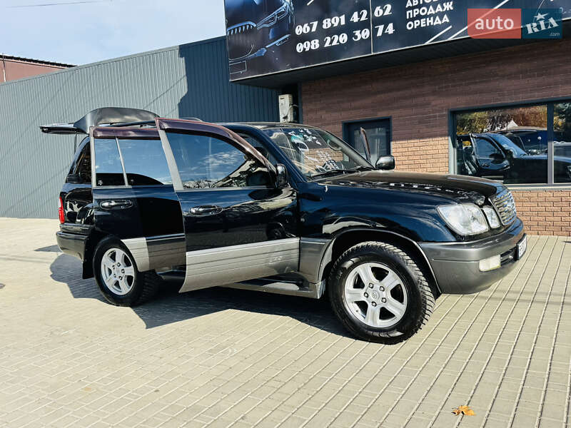 Внедорожник / Кроссовер Lexus LX 1999 в Одессе