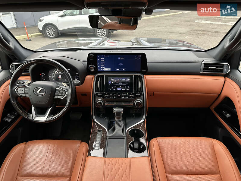 Позашляховик / Кросовер Lexus LX 2023 в Києві