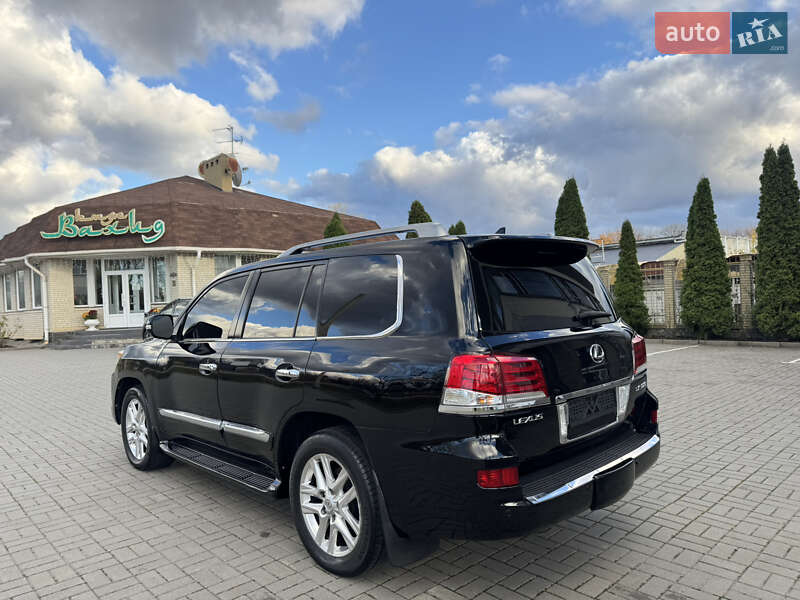 Позашляховик / Кросовер Lexus LX 2008 в Харкові