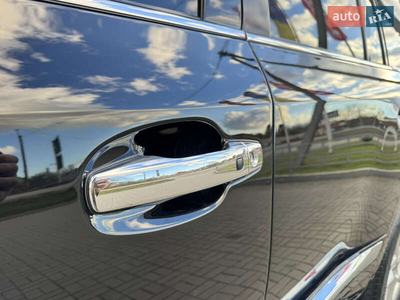 Позашляховик / Кросовер Lexus LX 2008 в Харкові