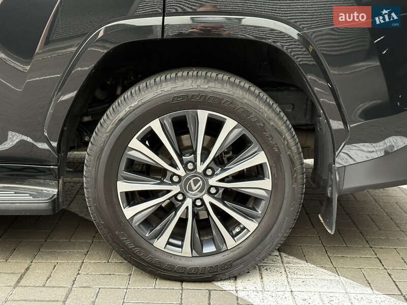 Внедорожник / Кроссовер Lexus LX 2022 в Киеве фото 12 Внедорожник / Кроссовер Lexus LX 2022 в Киеве