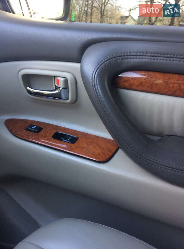 Позашляховик / Кросовер Lexus LX 2003 в Вінниці