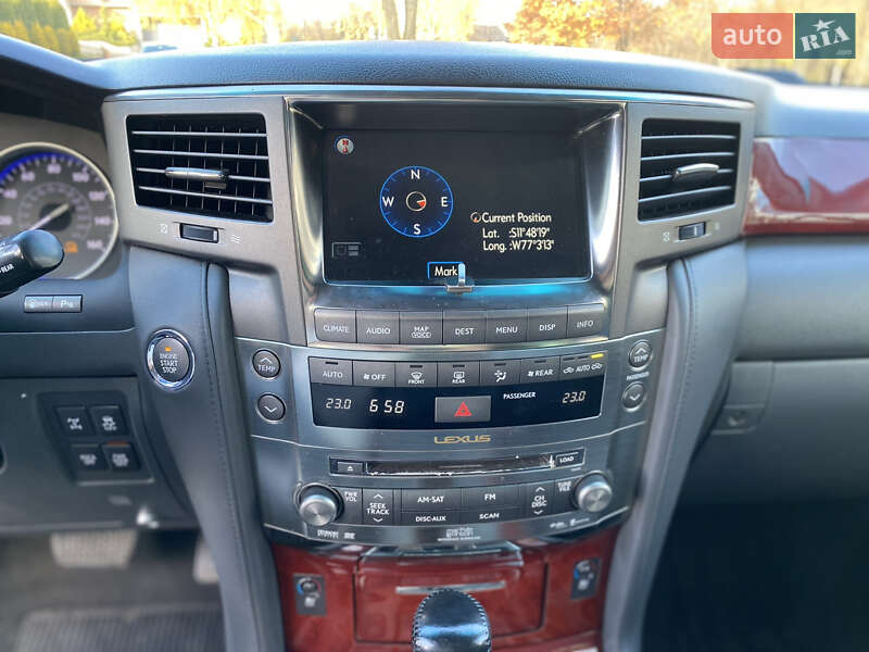 Внедорожник / Кроссовер Lexus LX 2008 в Хмельницком