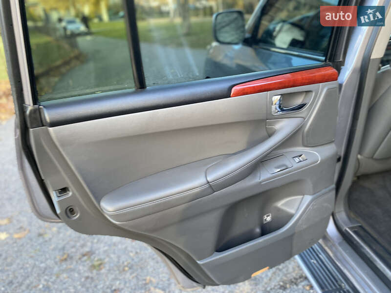 Внедорожник / Кроссовер Lexus LX 2008 в Хмельницком