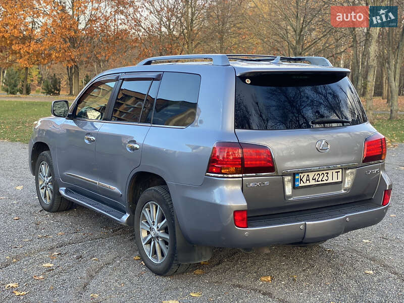 Внедорожник / Кроссовер Lexus LX 2008 в Хмельницком