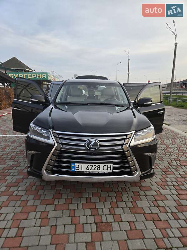 Lexus LX 2016