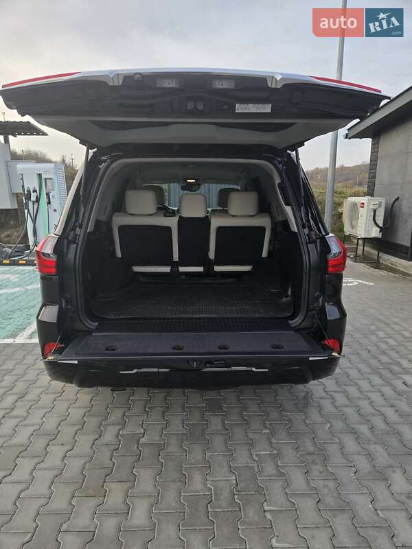 Позашляховик / Кросовер Lexus LX 2016 в Лубнах фото 6 Позашляховик / Кросовер Lexus LX 2016 в Лубнах