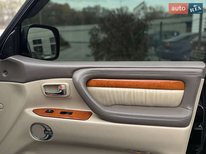 Позашляховик / Кросовер Lexus LX 2004 в Івано-Франківську фото 17 Позашляховик / Кросовер Lexus LX 2004 в Івано-Франківську