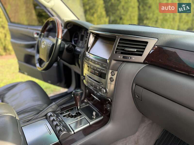 Внедорожник / Кроссовер Lexus LX 2010 в Днепре фото 29 Внедорожник / Кроссовер Lexus LX 2010 в Днепре