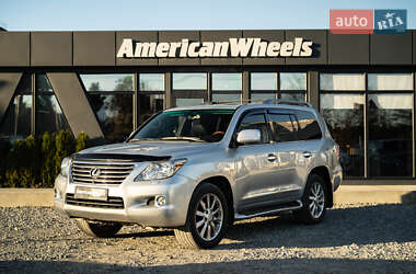 Внедорожник / Кроссовер Lexus LX 2008 в Черновцах