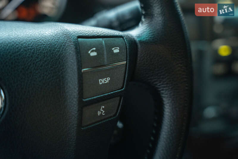 Позашляховик / Кросовер Lexus LX 2008 в Чернівцях