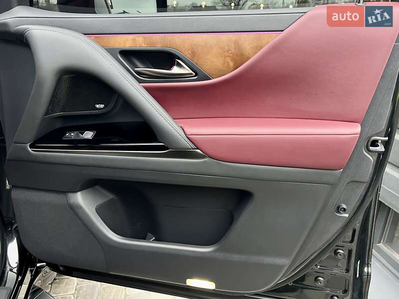 Внедорожник / Кроссовер Lexus LX 2022 в Киеве фото 52 Внедорожник / Кроссовер Lexus LX 2022 в Киеве