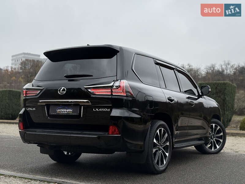 Позашляховик / Кросовер Lexus LX 2021 в Дніпрі