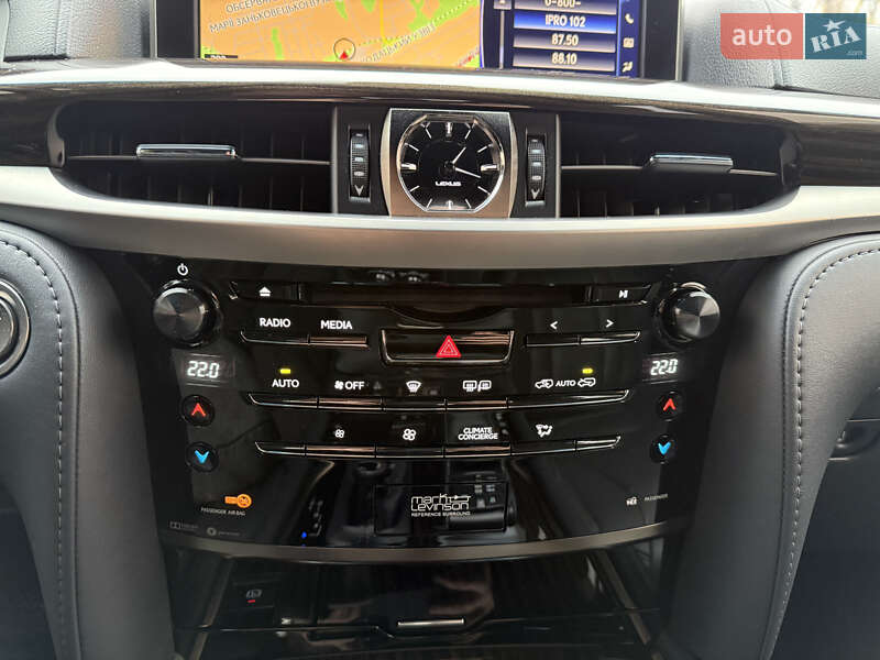 Позашляховик / Кросовер Lexus LX 2021 в Дніпрі