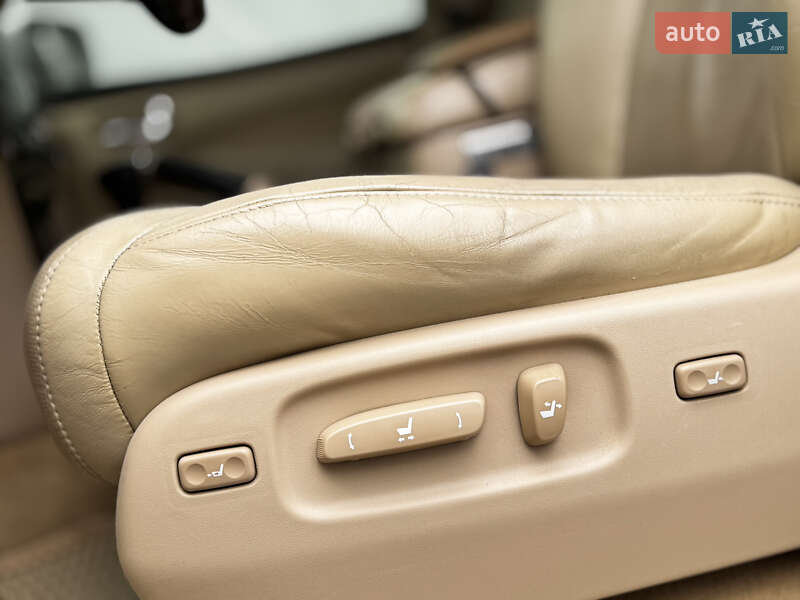 Внедорожник / Кроссовер Lexus LX 2010 в Хмельницком