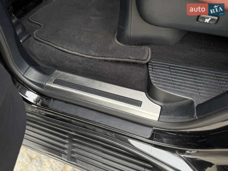 Внедорожник / Кроссовер Lexus LX 2019 в Львове фото 57 Внедорожник / Кроссовер Lexus LX 2019 в Львове