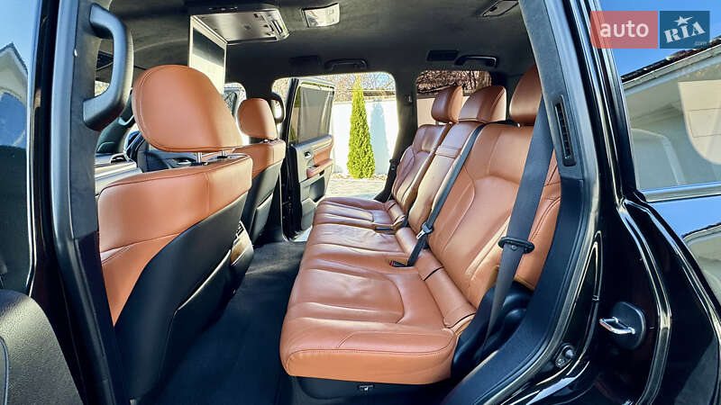 Позашляховик / Кросовер Lexus LX 2018 в Івано-Франківську