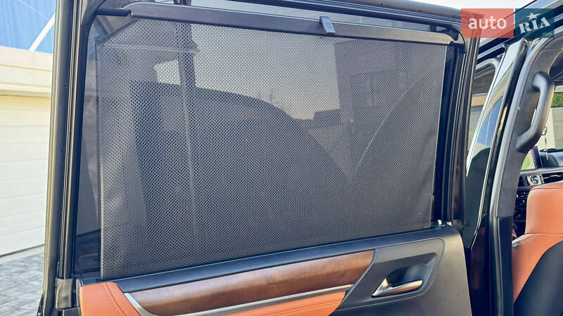 Позашляховик / Кросовер Lexus LX 2018 в Івано-Франківську