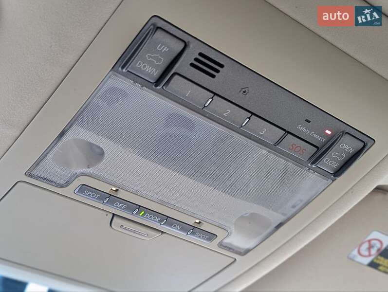 Позашляховик / Кросовер Lexus LX 2010 в Києві