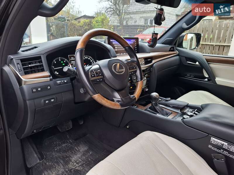 Внедорожник / Кроссовер Lexus LX 2016 в Киеве фото 3 Внедорожник / Кроссовер Lexus LX 2016 в Киеве