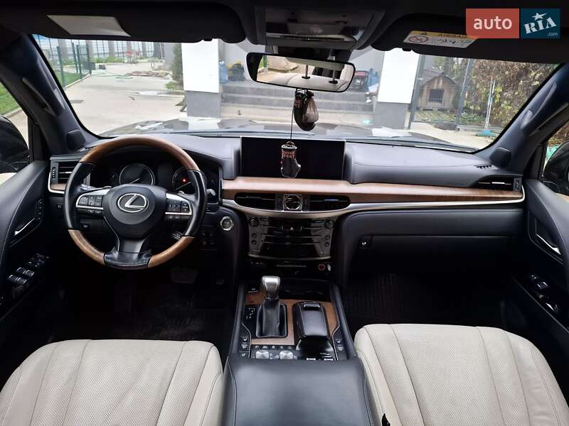 Внедорожник / Кроссовер Lexus LX 2016 в Киеве фото 17 Внедорожник / Кроссовер Lexus LX 2016 в Киеве